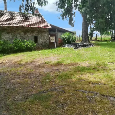 Maison Charmante A D'ourcet Avec Jardin Clos Et Vue Montagne Holiday home