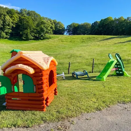 Vakantiehuis Maison Familiale Spacieuse A Avec Jardin 115 M² *