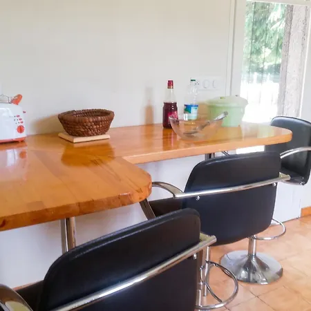 Vakantiehuis Maison Familiale Spacieuse A Avec Jardin 115 M²